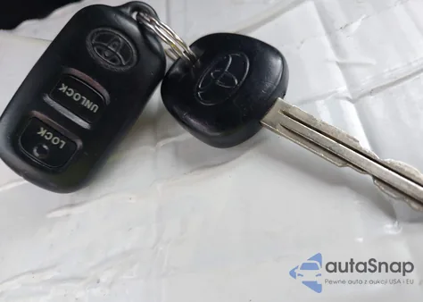 2000 Toyota Camry Solara Sle V6 из США, поврежденный, VIN 2T1CF28P3YC342391